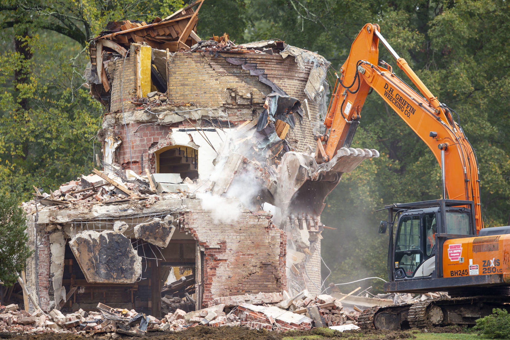 Demolition of Adamsleigh estate